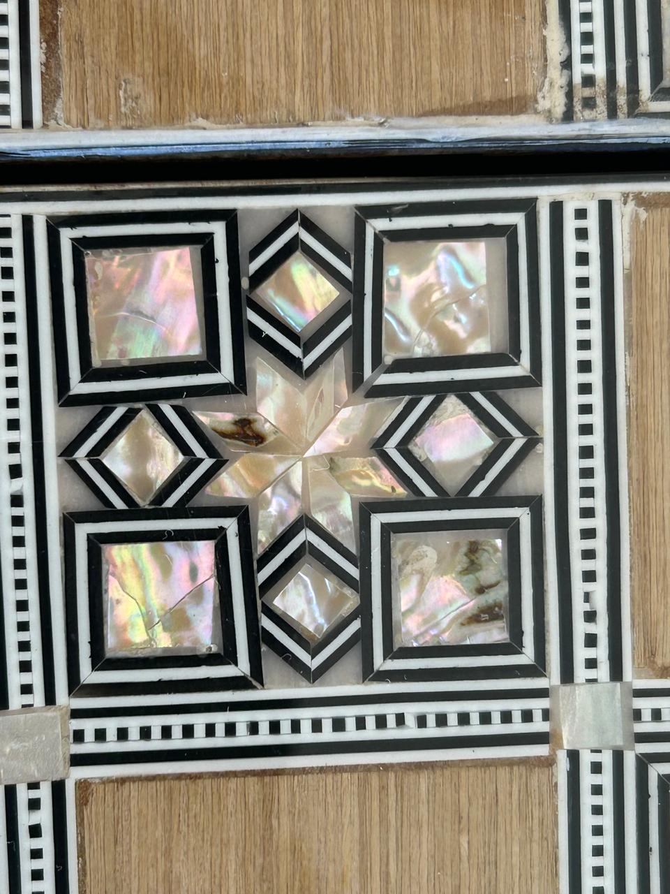 Handmade Deluxe Backgammon & Chess   Beechwood inlaid real Natural Mother of Pearl