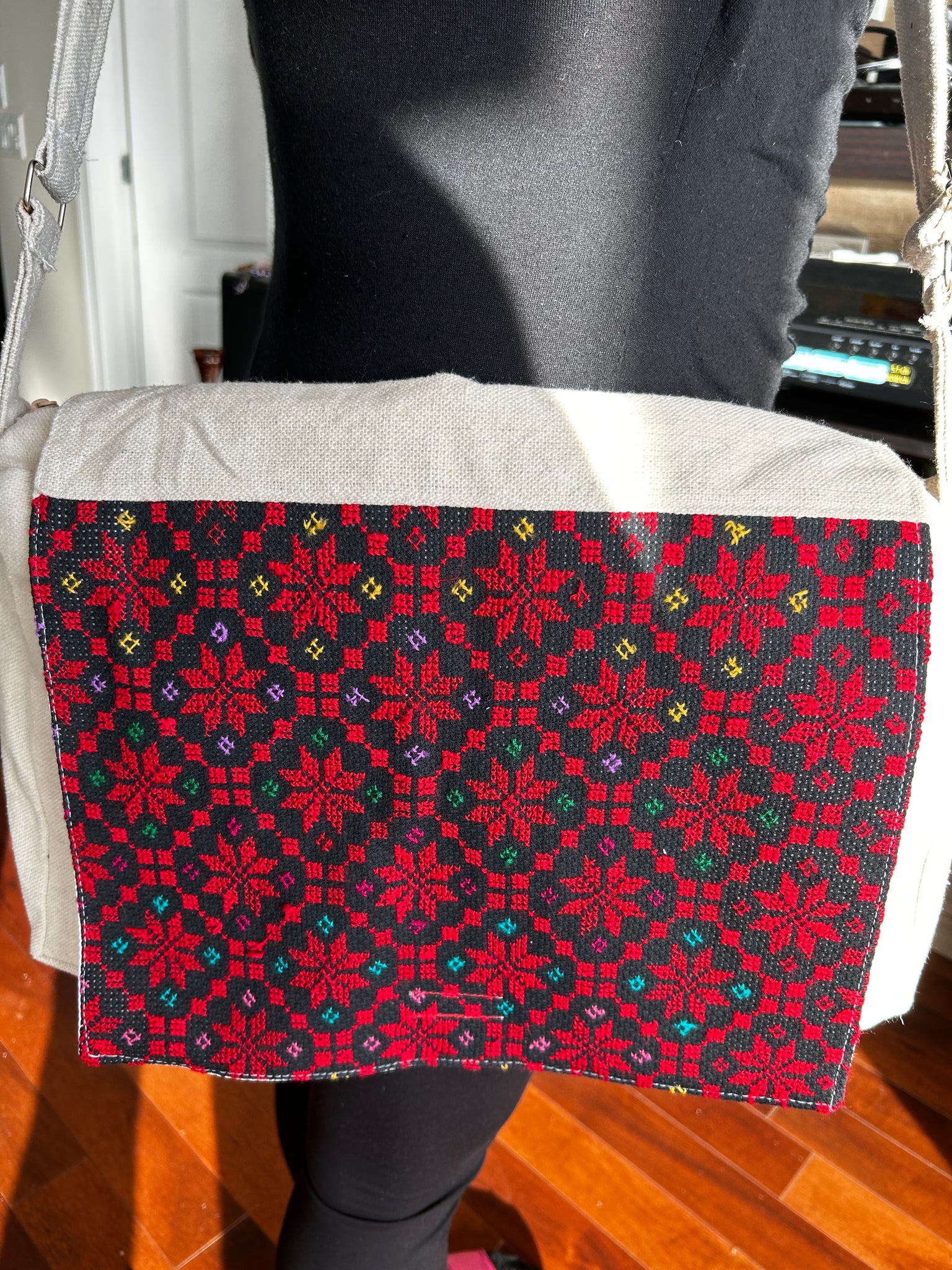 Handmade crossbody for laptop