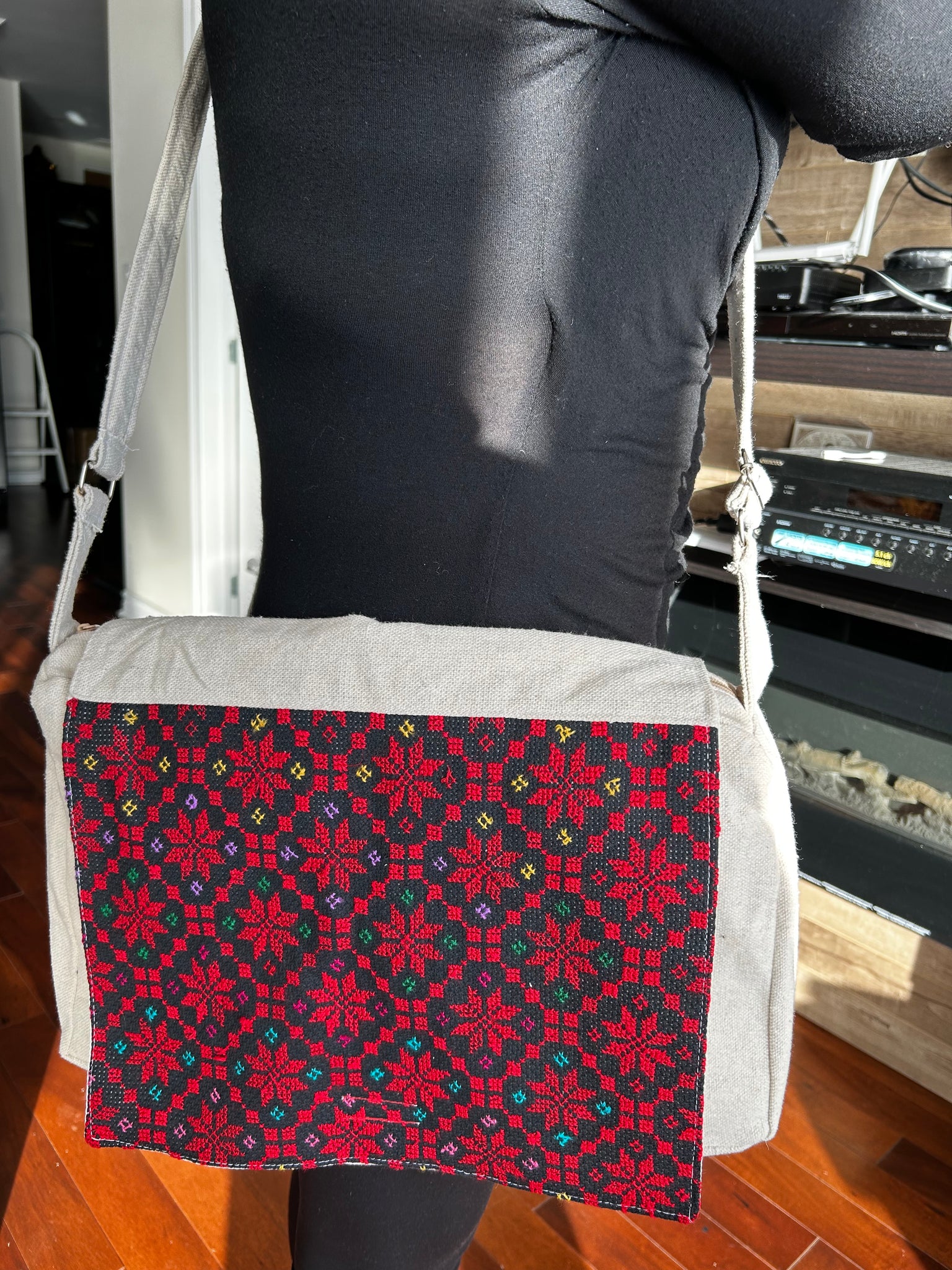 Handmade crossbody for laptop