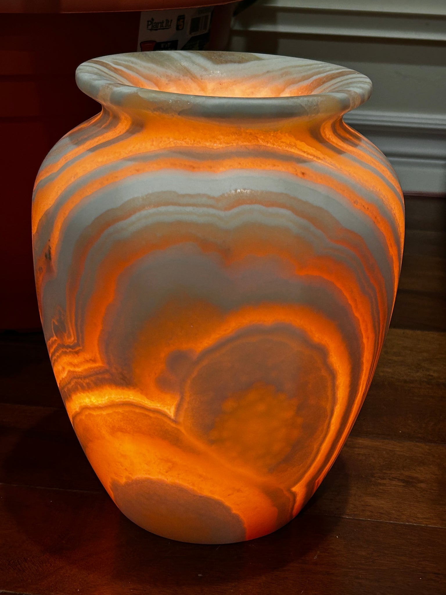 Stunning Natural Alabaster Handmade table lamp Style 3