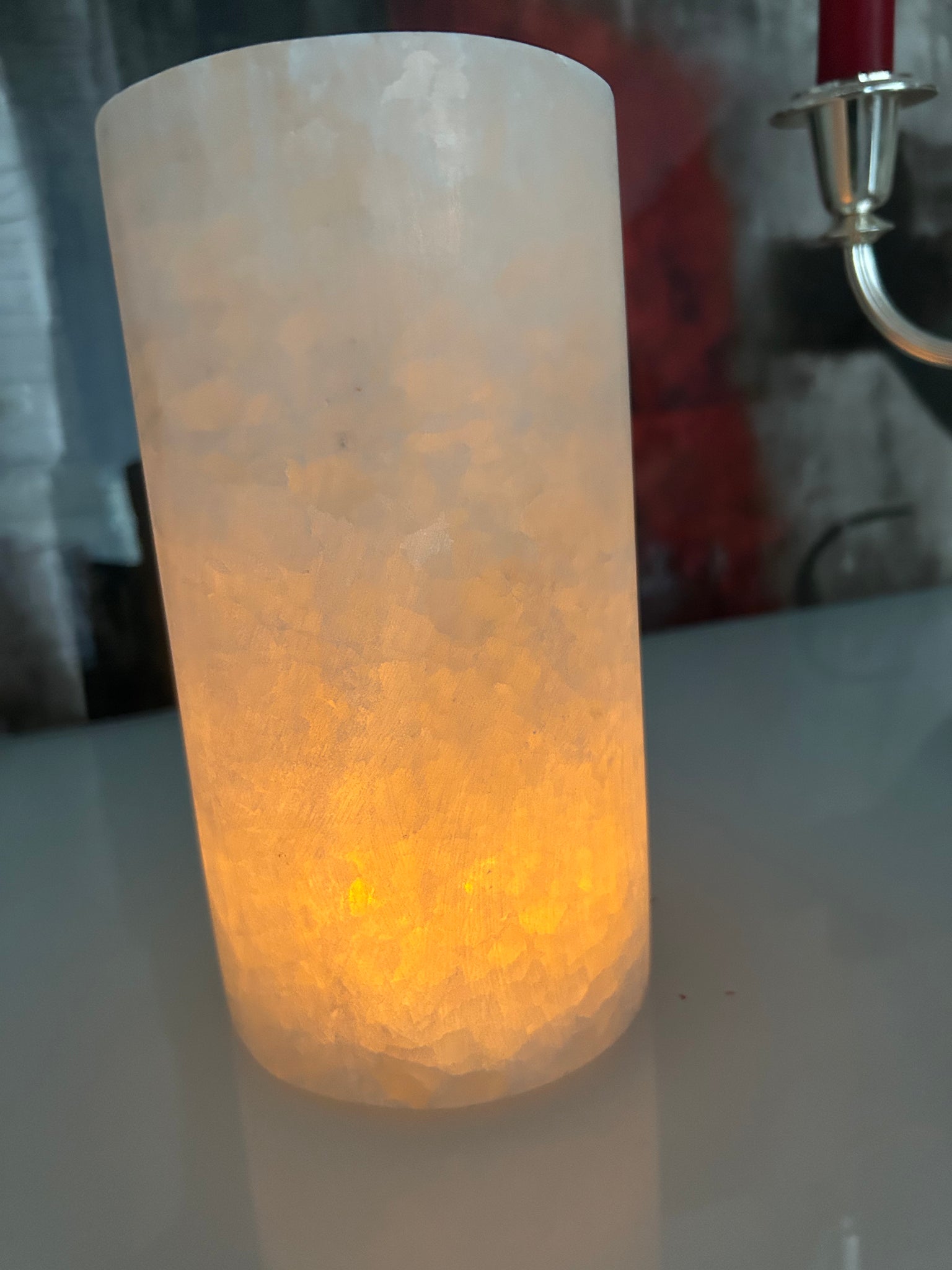 Rare white Natural Stone Alabaster Table lamp