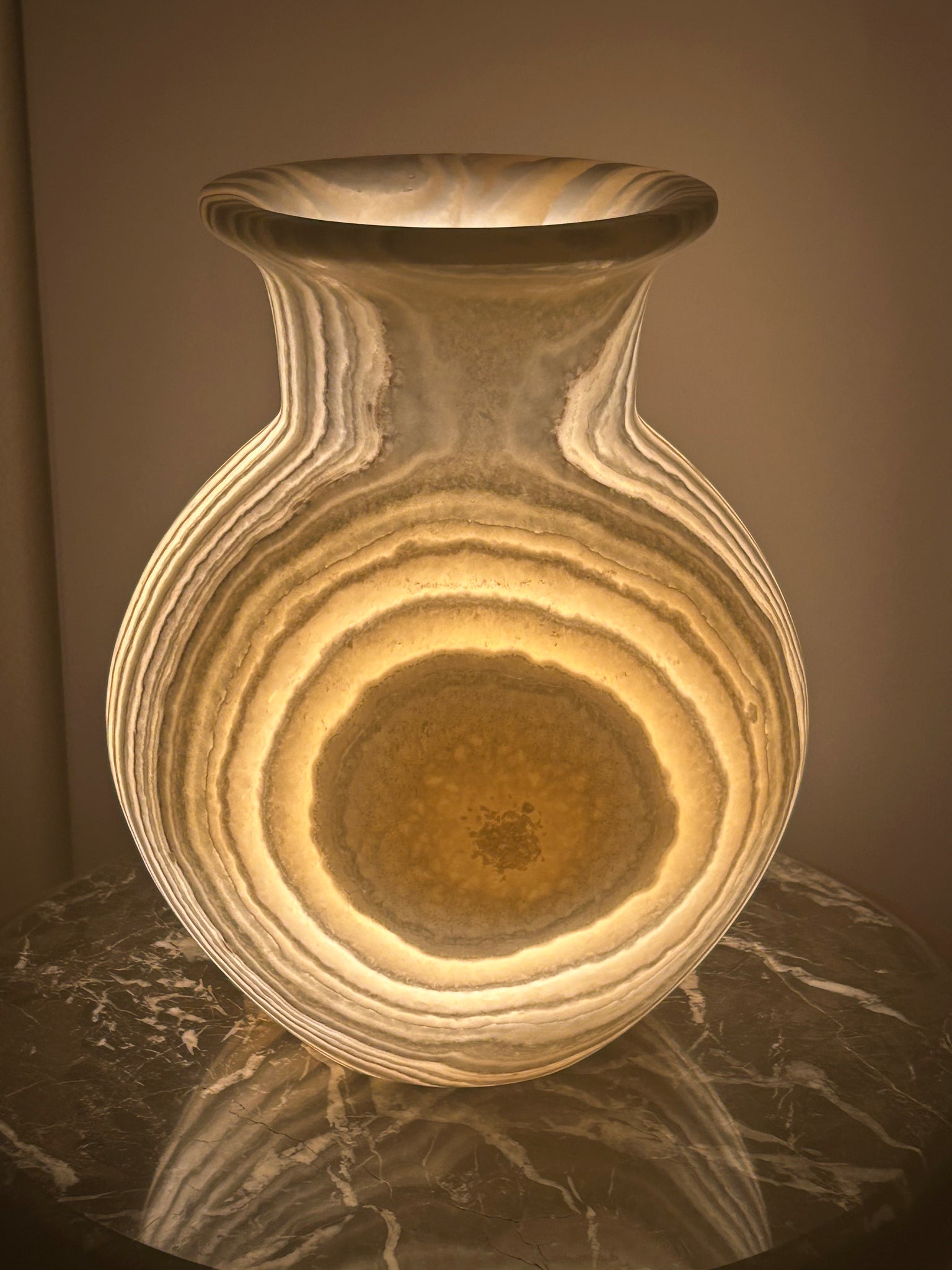 Stunning Natural Alabaster stone Handmade table lamp Style 5