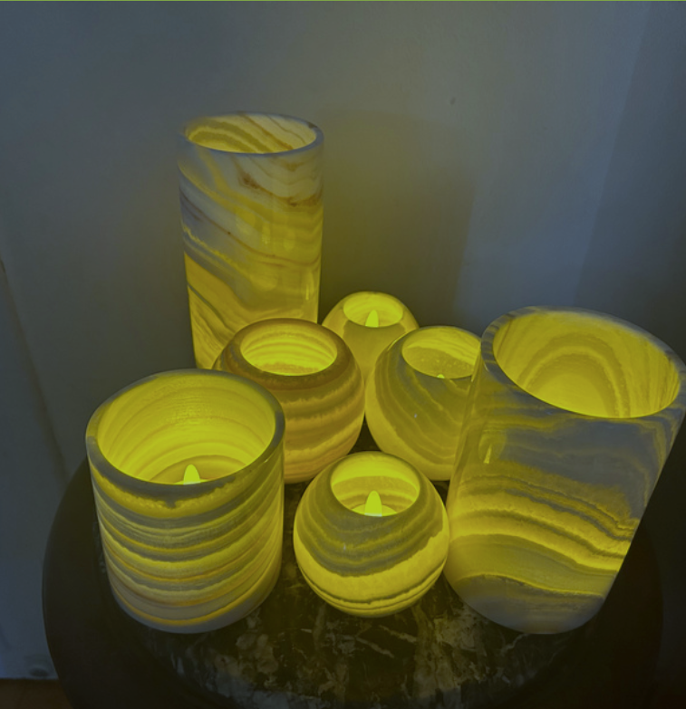 Stunning Natural Alabaster Handmade table lamp Style 8